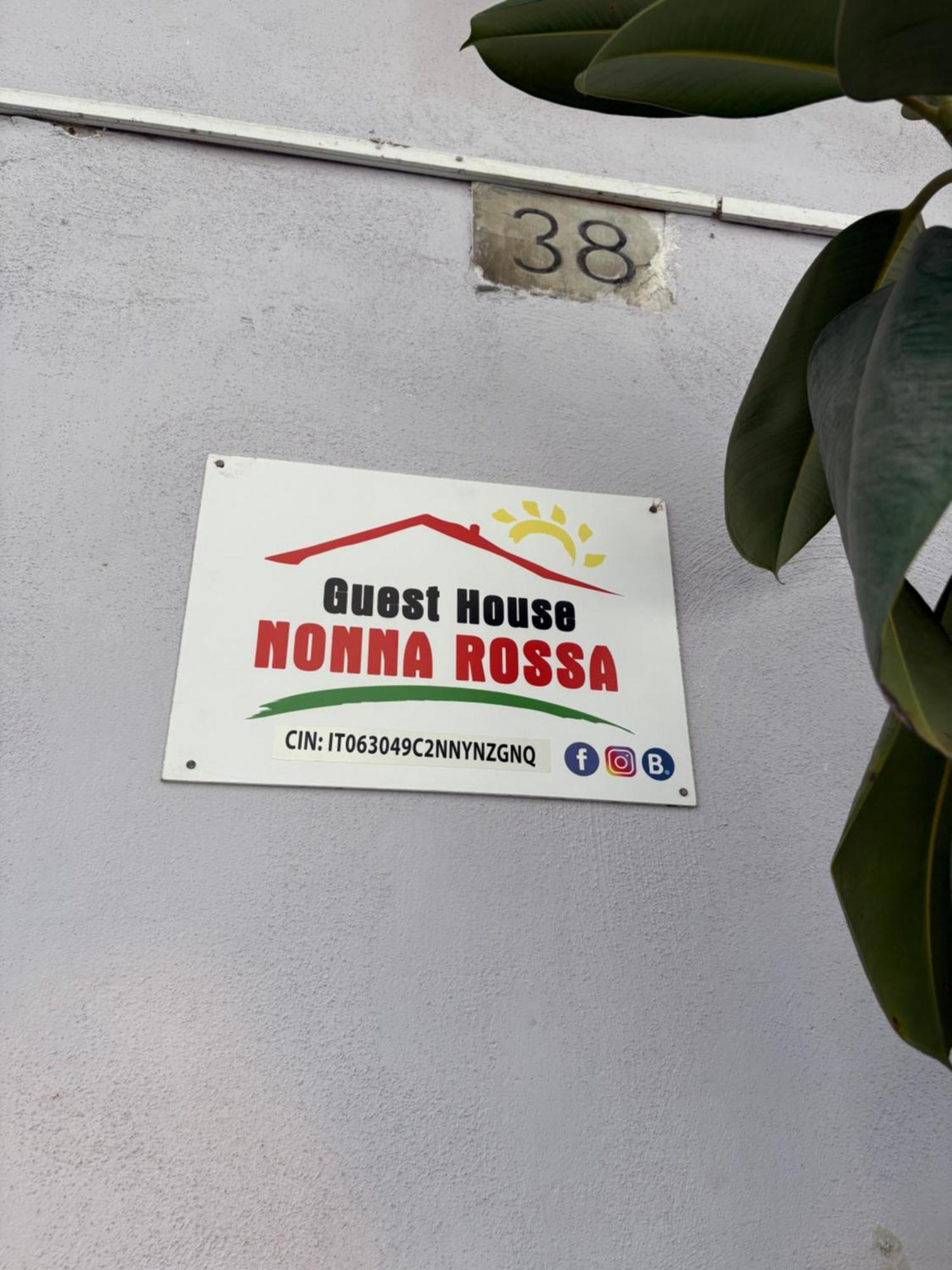 Guest House “Nonna Rossa” Nápoles Exterior foto